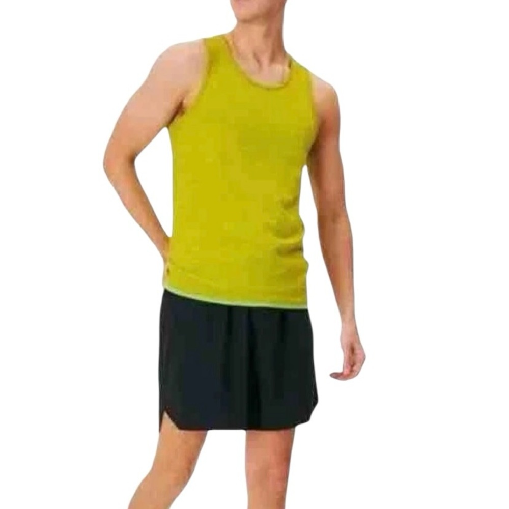 Outdoor Voices Tank Men’s Green Apple Size Medium Seamless Athletic New
